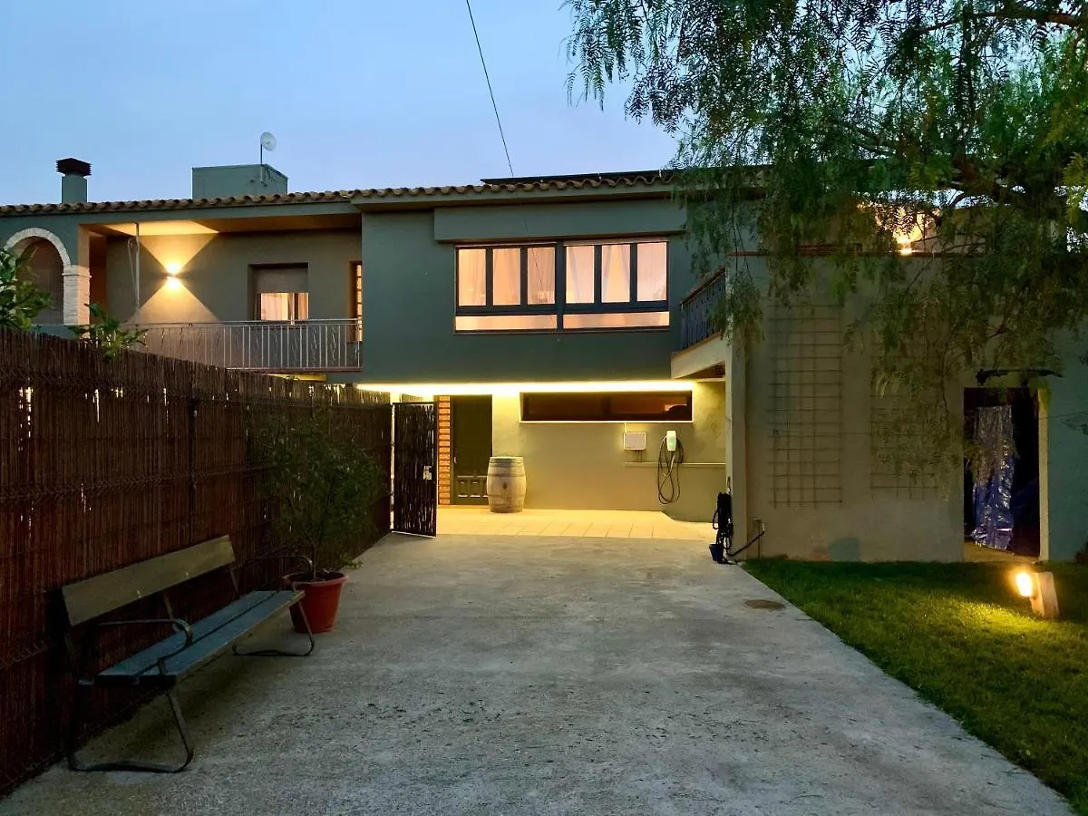 Can Rucall Piscina Compartida Vilamacolum España